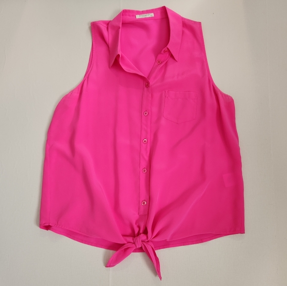Equipment sleeveless button down * - Picture 2 of 16